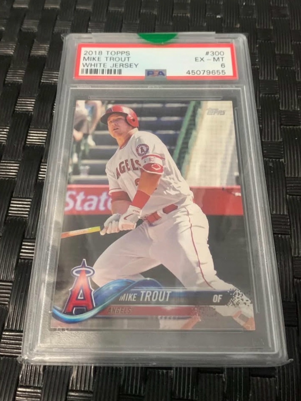 Topps Baseball Card - Mike Trout